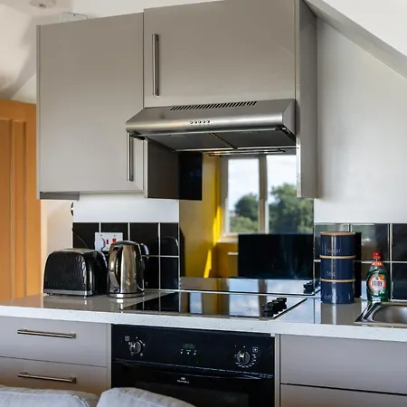 Ealing Common Contractor Flat Apartment Exterior photo