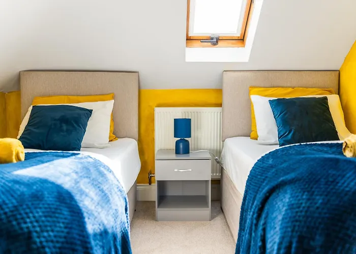 Ealing Common Contractor Flat