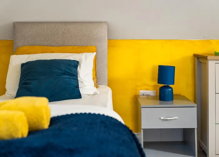 Ealing Common Contractor Flat