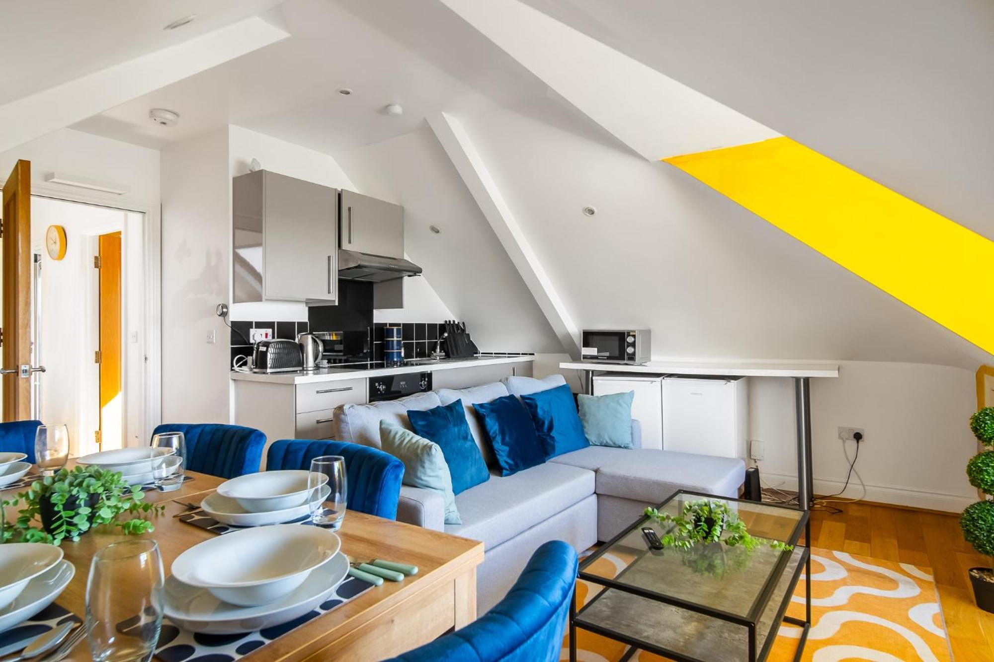 Common Contractor Flat *