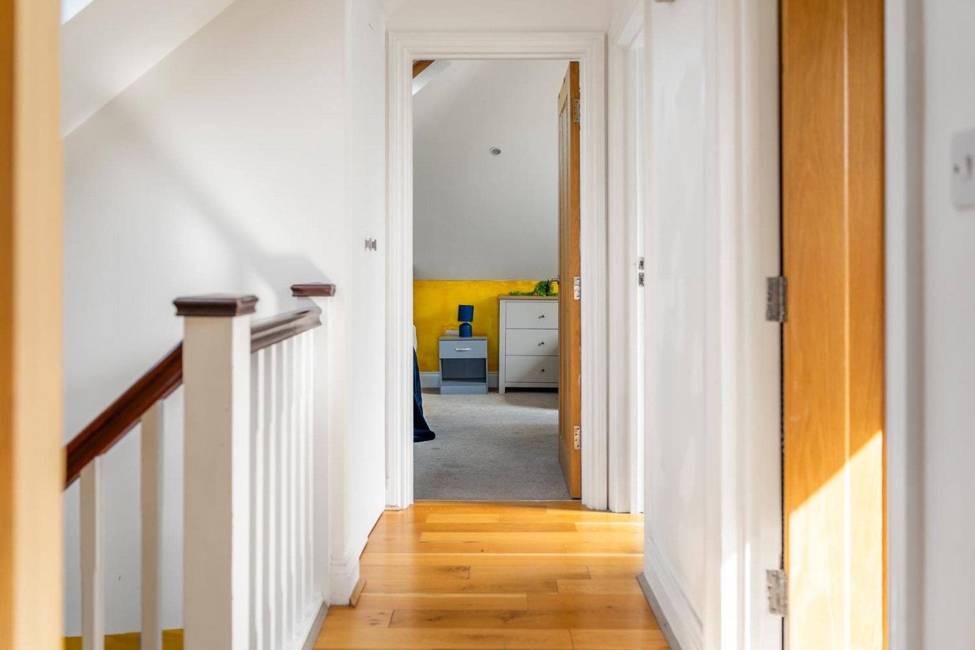 Apartment Common Contractor Flat *